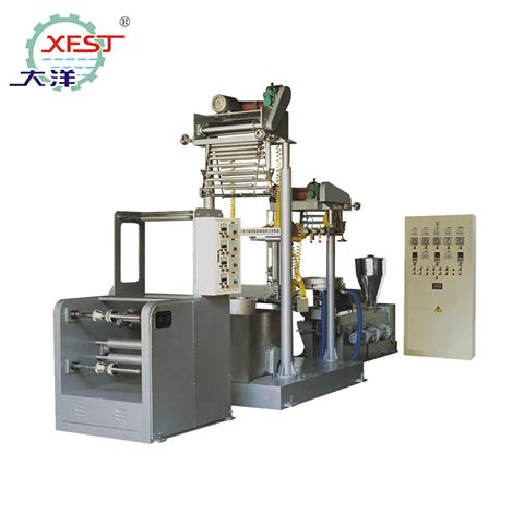 PVC 熱收縮薄膜吹膜機(jī)組（旋轉(zhuǎn)模頭、雙剖雙收）